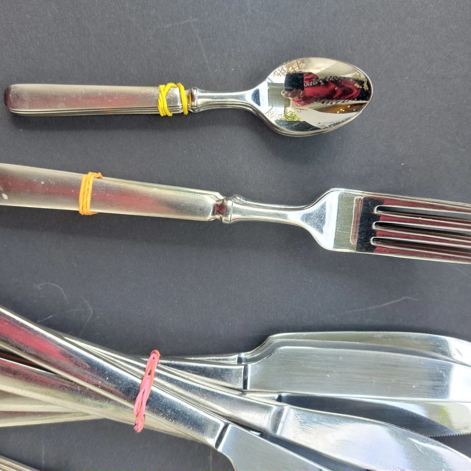 TCM Besteck 18/10  - 6 Löffel, 6 Gabel- 6 Messer - 5 Kaffeelöffel -gebraucht - Bild 2 von 4