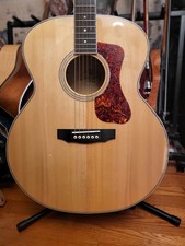 Guild F-250E Deluxe Jumbo Acoustic-electric Guitar - Blonde