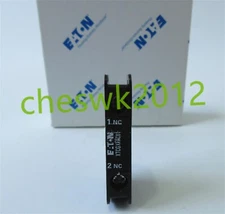 1 PCS New EATON auxiliary contact module XTCGXFAC01