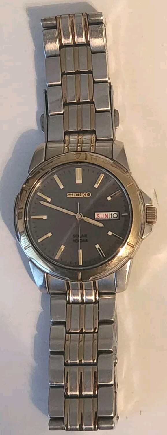 Seiko SNE098 Solar Grey Dial  Luminous Two Tone Men's Watch Includes EVERYTHING