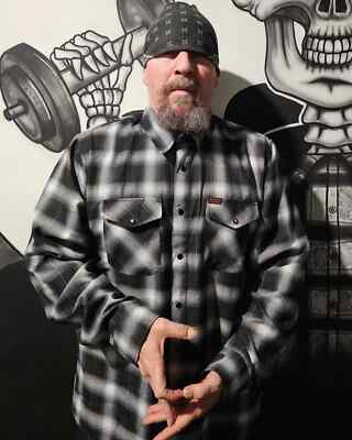 S.T！ SUICIDAL TENDENCIES 　DIXXON シャツ XL DIXXON Flannel x Suicidal Tendencies 40YR Men's Medium Plaid