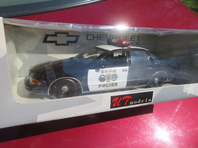 UT Models 1/18 Chevrolet Caprice – Police California – Voiture Américaine Collection