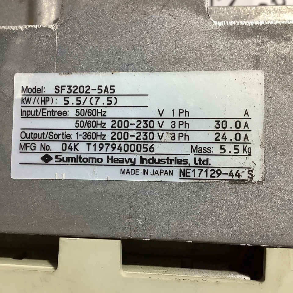 Sumitomo SF-320 SF3202-5A5 200V 5.5kW 7.5HP Inverter Removed From Actual Machine - Image 2 of 4