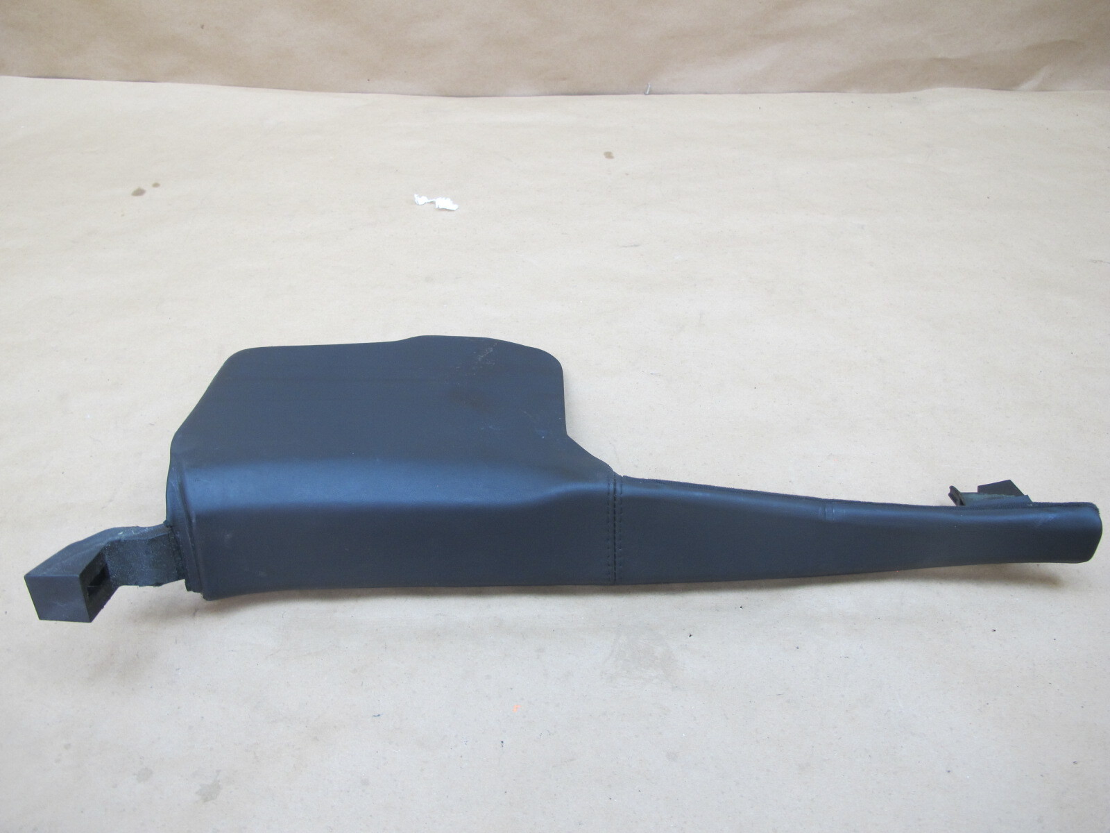 06-12 BENTLEY CONTINENTAL FLYING SPUR FRONT KICK TRIM COVER PANEL SET OF 2