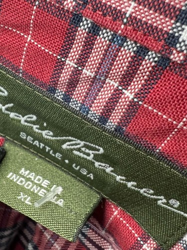 Eddie Bauer Shirt Mens XL Red White & Blue Plaid Wrinkle Resist Relaxed Fit - Picture 2 of 7