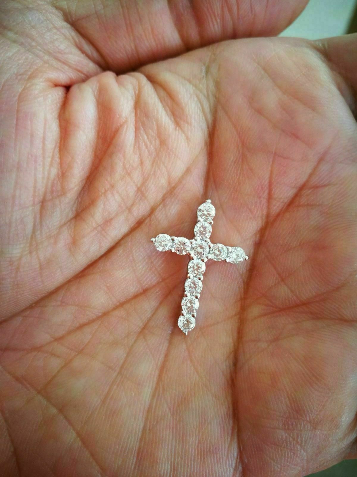 1.00 Ct Round Cut Diamond Cross Pendant Necklace W/18