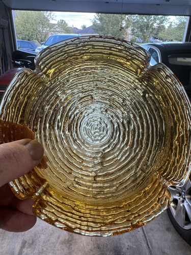 Vintage Ashtray Anchor Hocking Amber Soreno Bark, Round Glass, 6.25" - Picture 4 of 5