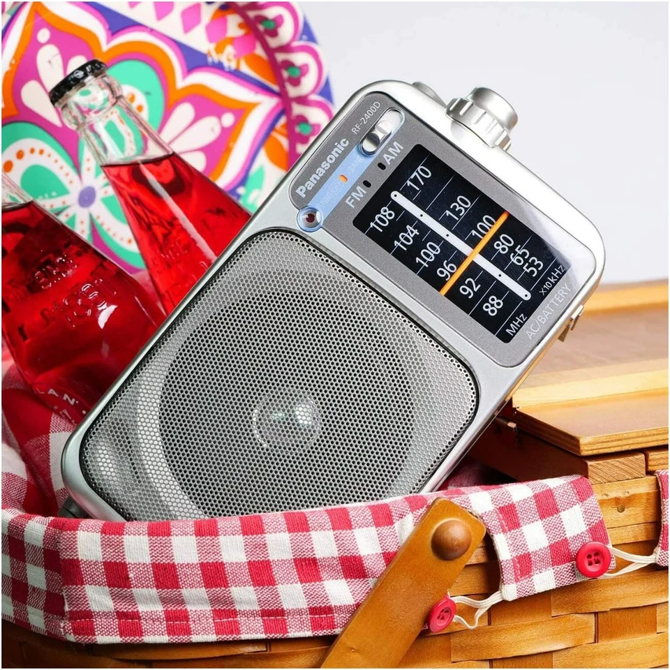 Panasonic Portable AM / FM Radio, Battery Operated Analog Radio, AC Powered, Sil - Image 2 of 4