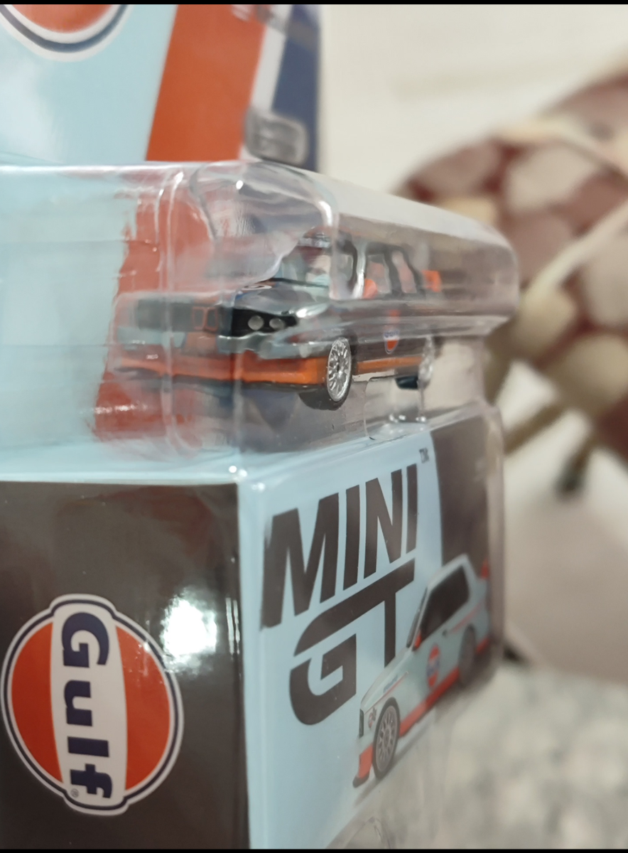 ミニカー MINI GT BMW M3 Gulf MINI GT 314 chase BMW M3 E30 Gulf Livery LHD (have little