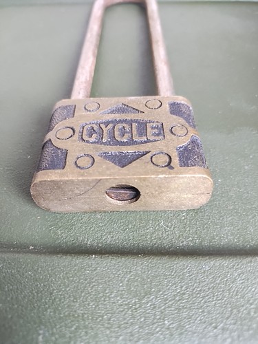 CYCLE BRASS BICYCLE PADLOCK OLD ANTIQUE LOCK VINTAGE LOCK No Key - Picture 3 of 8