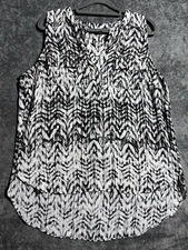 A New Approach a.n.a Blouse Women's Size L Black/white Sleeveless