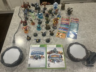 skylanders figures