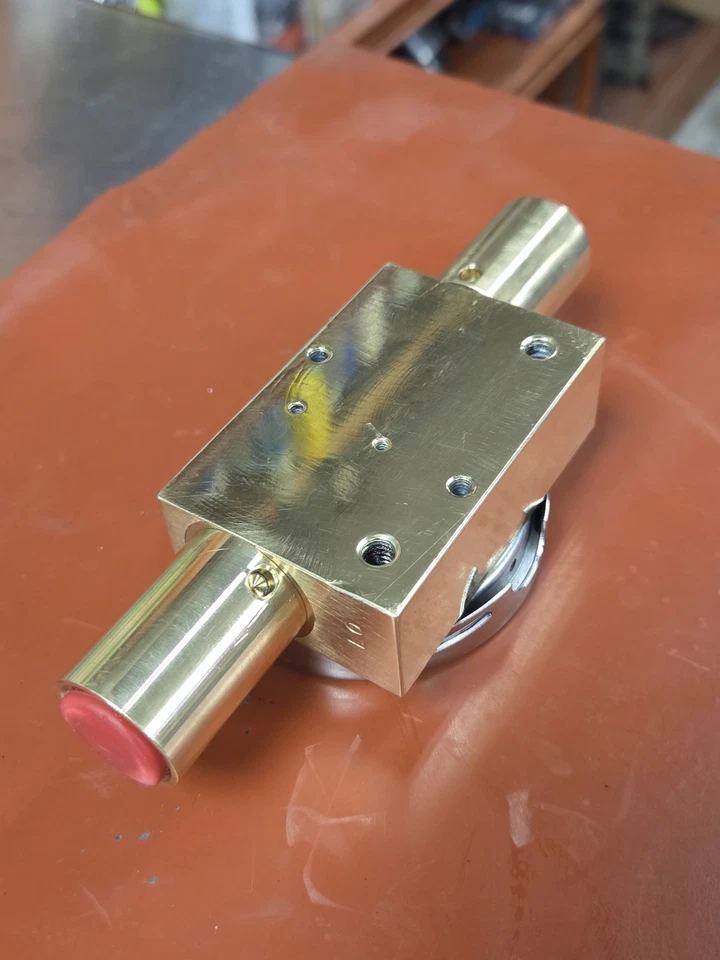 Orange Flow Meter 3000 PSI, 0-10 GPM, 1/2 NPT, 2321-S1015 Spare Surplus - Image 4 of 4