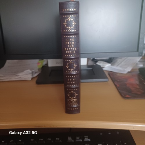 Live From the Battlefield Peter Arnett Signed VG+ Hard Easton Press 0821 - Bild 1 von 5