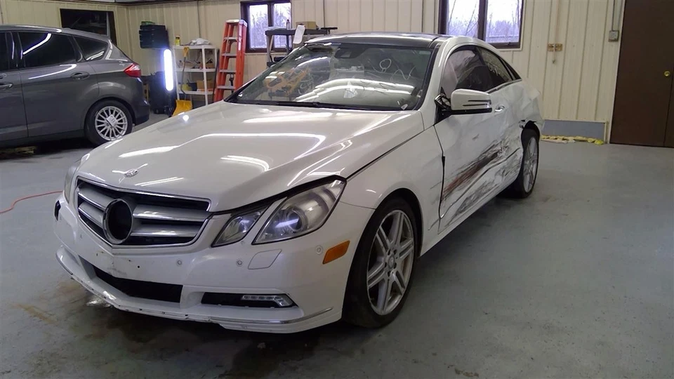 Used Hood fits: 2011 Mercedes-benz Mercedes e-class 207 Type Cpe E350 Grade B Foto 4 de 4