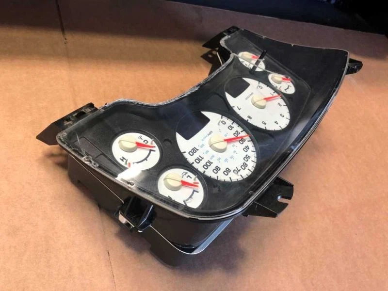 03 Dodge Ram 1500 5.7L 4x4 LARAMIE velocímetro cluster tacômetro - Imagem 3 de 4