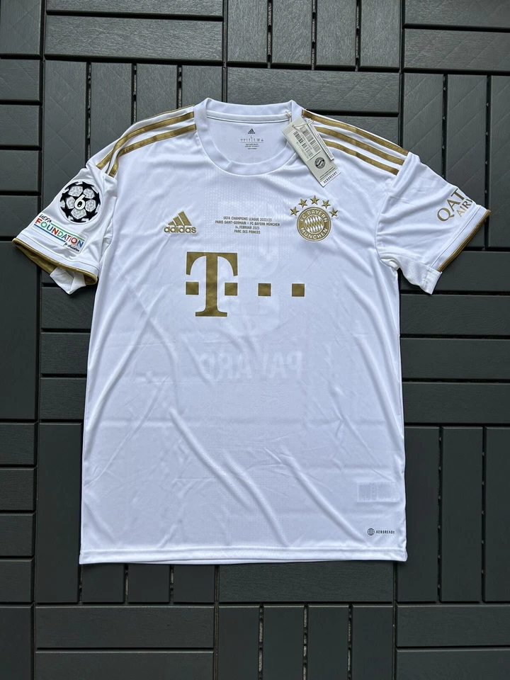 2022/23 Bayern München Signed Authentic Away Shirt Pavard #5 Size L - Bild 2 von 4