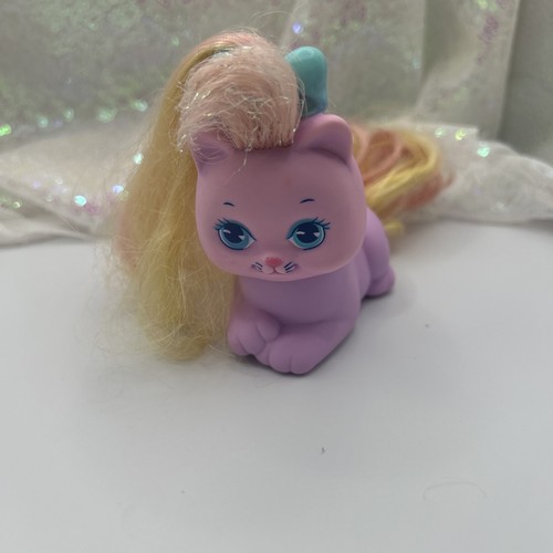 Vintage Mattel 1989 Little Pretty Kitty My Little Pony Purple Paws blaue Schleife