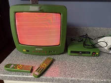 Teenage Mutant Ninja Turtles TMNT  13"  Retro Gaming CRT TV P3815NT  Remote dvd