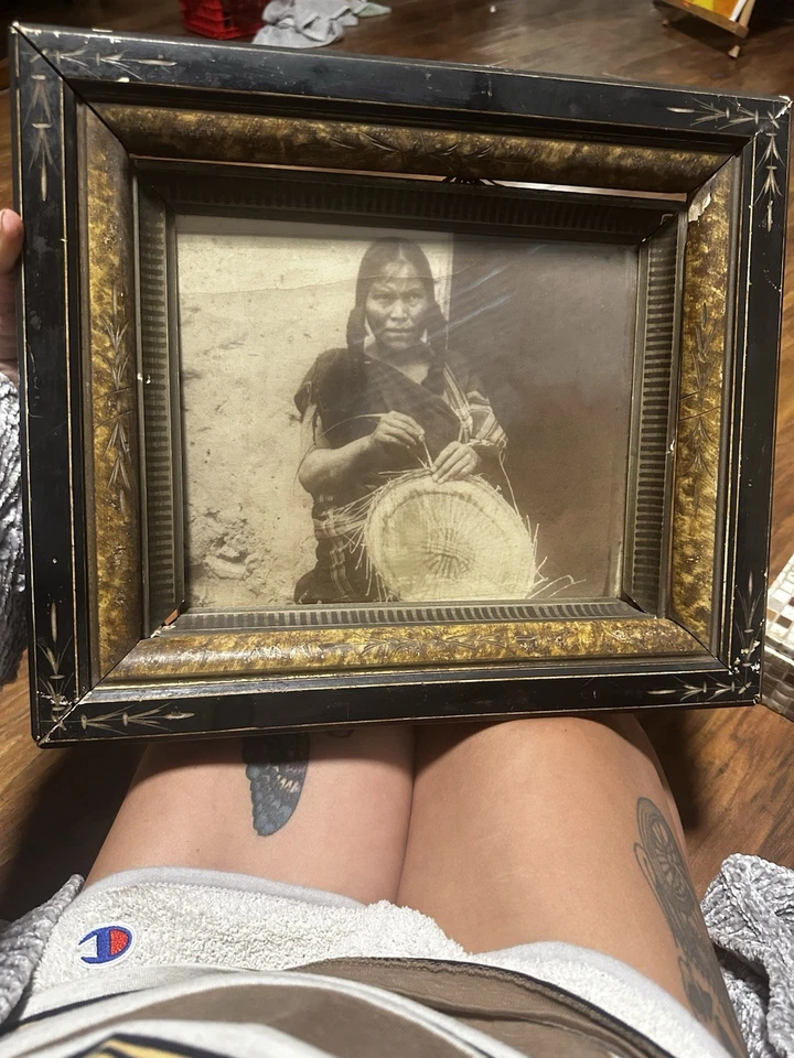 Vintage Native American Basket Weaver Photo – Antique Wood Frame Tribal Portrait - Image 2 of 4
