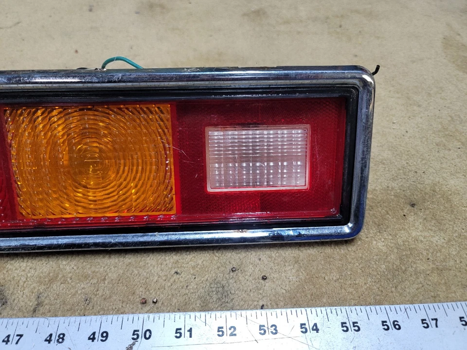 Luz trasera derecha Chevrolet 1976 1977 1978 1979 76 77 78 79 Chevy Chevette Foto 4 de 4