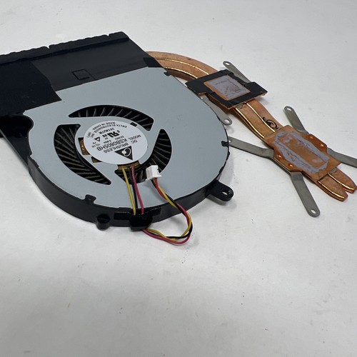 Ventola di raffreddamento CPU originale H000047170 Toshiba Satellite P50-A con dissipatore - Foto 4 di 9