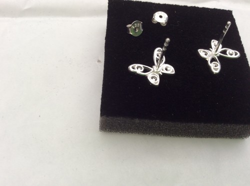 925 Silver butterfly style intricate patterned wings butterfly backs hallmarked - Picture 6 of 6