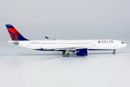 Delta Air Lines A330-900 Reg:N405DX Maßstab 1:400 NG Modelle 68003 - Bild 2 von 11