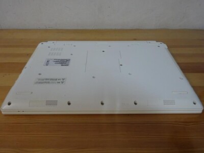 Toshiba Dynabook EX/56DW Intel Core i3-7100U 2.4GHz HDD