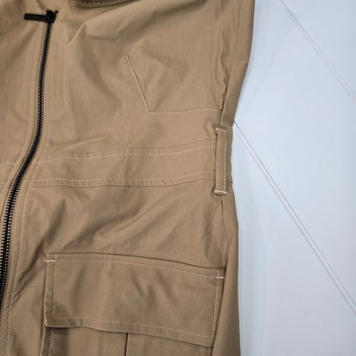 Vestido utilitario Anatomie Kourt sin mangas cremallera frontal cuello en V talla XS caqui de viaje - Imagen 3 de 10