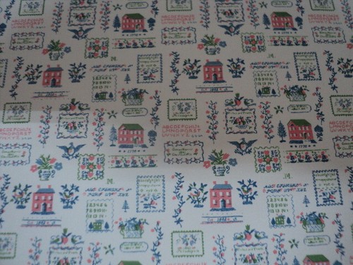 DOLLHOUSE WALLPAPER- MINI SAMPLER- BLUE- 104D2 - Picture 4 of 4