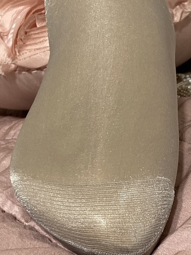 Vintage SUNARAMA London SILKIES 100% Nylon HIGH GLOSS Garter Stockings Silver - Picture 16 of 19