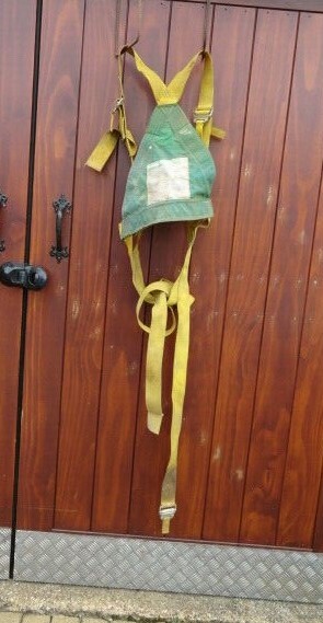 BODY HARNESS,  SAFETY HARNESS,