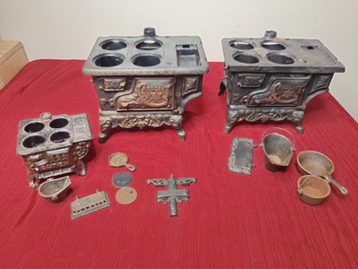 Vintage Antique Lot Crescent Queen Cast Iron Miniature Cook Wood Stove FOR PARTS