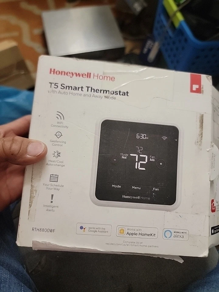 New Honeywell T5 smart Thermostat
Opens in a new window or tab
