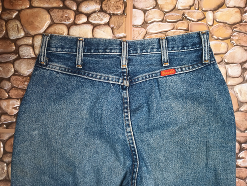 Vintage Wrangler Damen High Waist Straight Leg BlueJeans 9/10X32 ohne Gesäßtasche - Bild 14 von 18