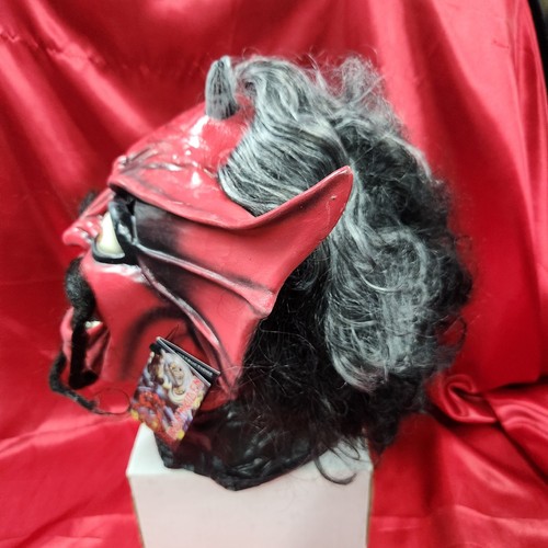 Iron Maiden - Number of the Beast Devil Mask - Trick or Treat Studios - Picture 4 of 11
