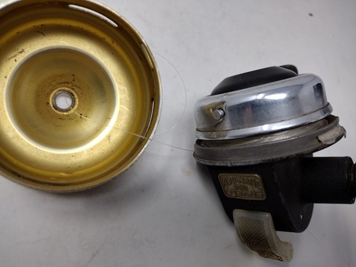 VINTAGE ABU-MATIC 140 GARCIA SPINCAST FISHING REEL MADE IN SWEDEN - Picture 6 of 6