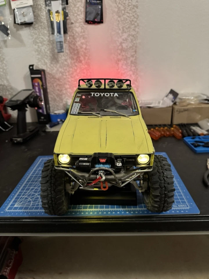 Toyota Hardbody With Welded Bed Cage - Image 2 of 4