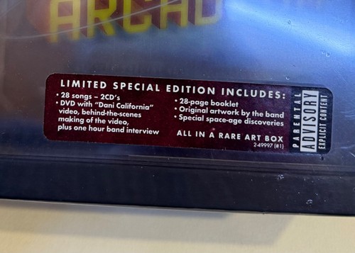RED HOT CHILI PEPPERS Stadium Arcadium SEALED SPECIAL ED. ART BOX CDs+DVD+More - Bild 3 von 6