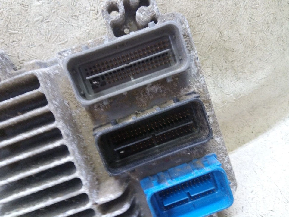 Módulo de control electrónico ECM para computadora de motor compatible con 06 08-10 Chevrolet Malibu Foto 3 de 4