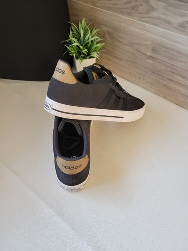 ADIDAS MEN'S DAILY 3.0 SKATE SHOE SNEAKERS DOVE Navy Blue/ White SIZE 9.5 FY2923 - Picture 7 of 10