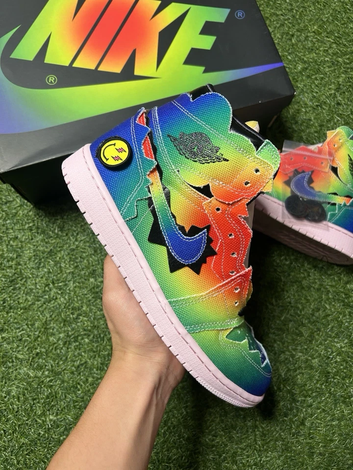 Talla 10 - Jordan 1 Retro OG Alto x J Balvin Tie Dye Foto 2 de 4