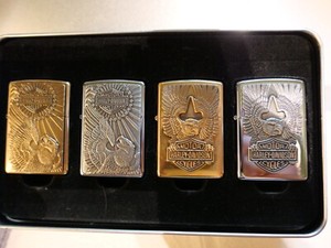 ZIPPO HARLEY DAVIDSON EAGLE CHROME & BRASS 4 LIGHTER SET 2001