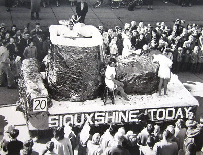 Delta Gamma Sorority University North Dakota Parade Float Photo circa 1950s