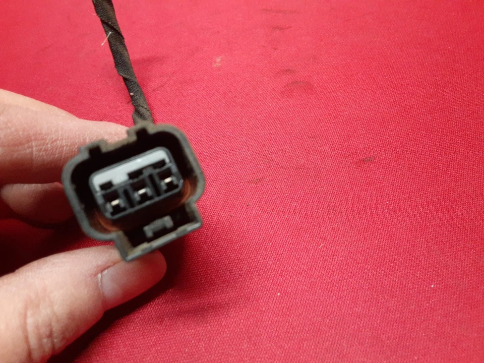 2007 - 2009 起亚索伦托 - 2009 年 Borrego V6 恒温器外壳 25620-3C501 PIGTAIL — 第 4/4 张图片