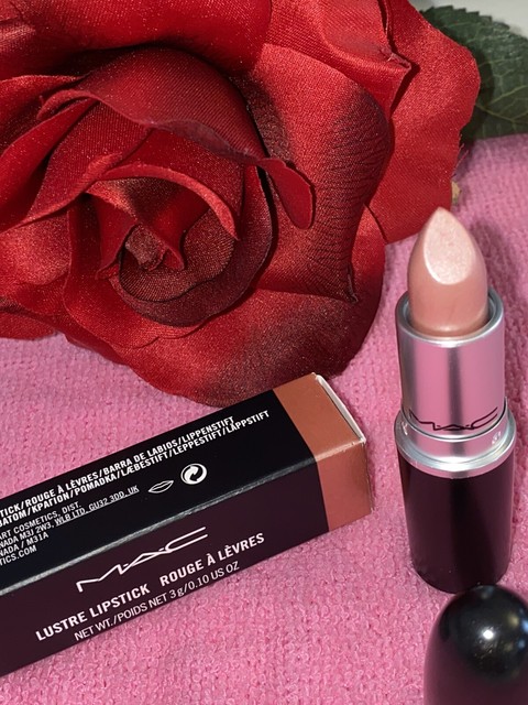 politely pink mac lipstick