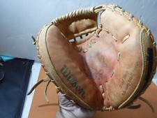 Wilson RH Throw Catcher Mitt A2574 AS18 Tod Hundley Advisory Staff Series