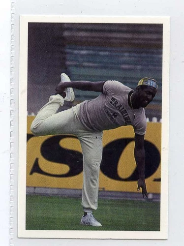 (Jh085-100) RARE,Trade Card Booster of Viv Richards , Cricket 1986 MINT