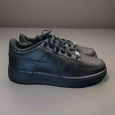 Nike Air Force 1 LE (GS) Sneakers Triple Black Boys Size 7 NEW NO BOX!